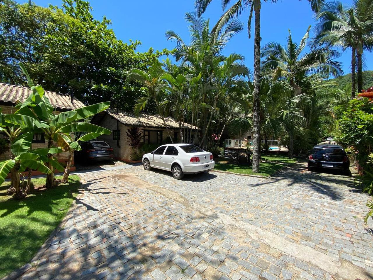 Chales Do Holandes Eco Pousada บอมบินญัส ห้อง รูปภาพ