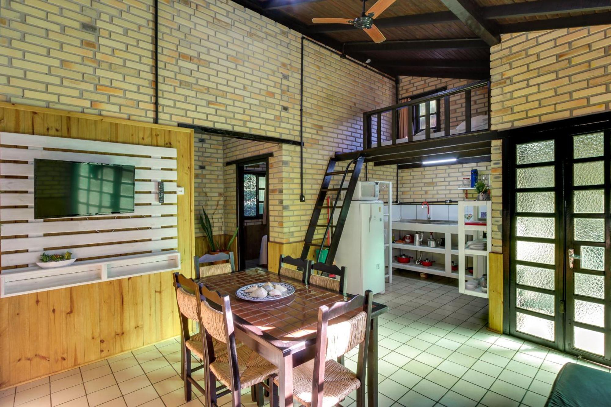 Chales Do Holandes Eco Pousada บอมบินญัส ห้อง รูปภาพ